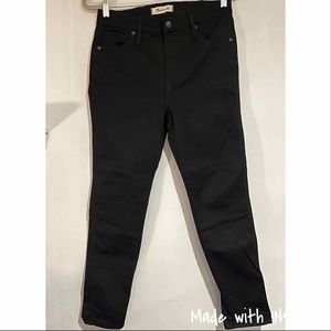 Madewell Petite 10" High-Rise Skinny Jeans in Carbondale Wash